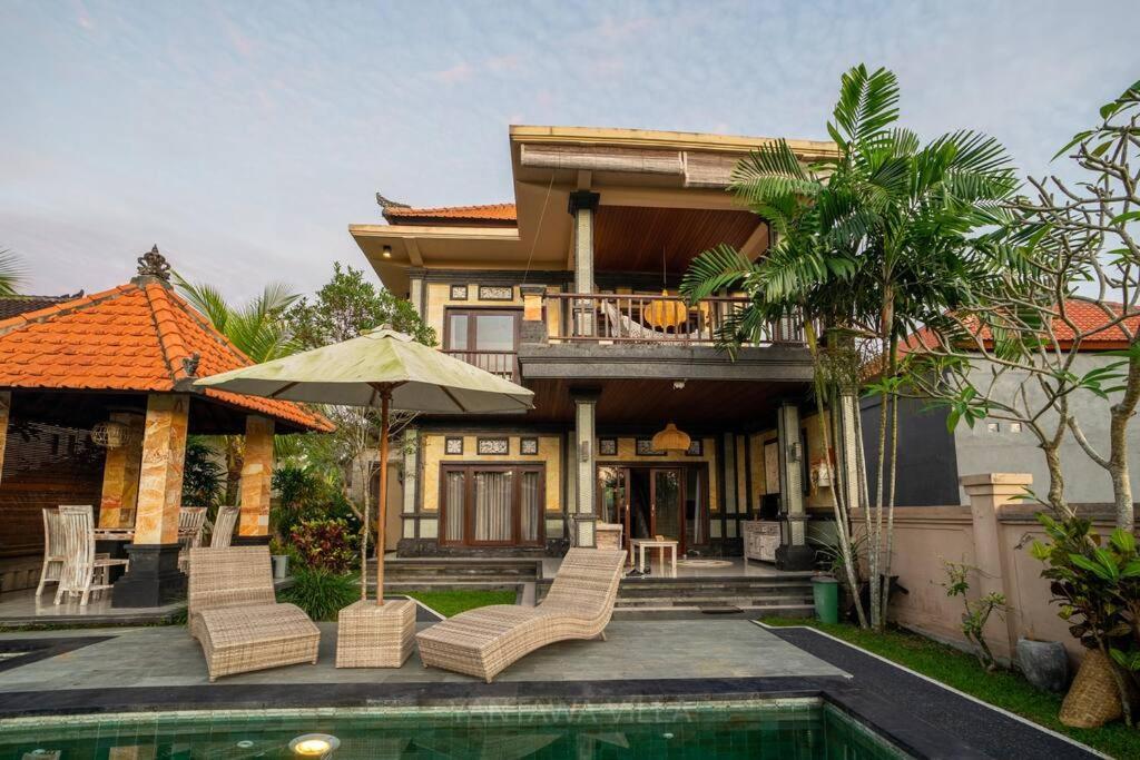 Beautiful 3 Bedroom Jungle View Ubud  Exterior photo